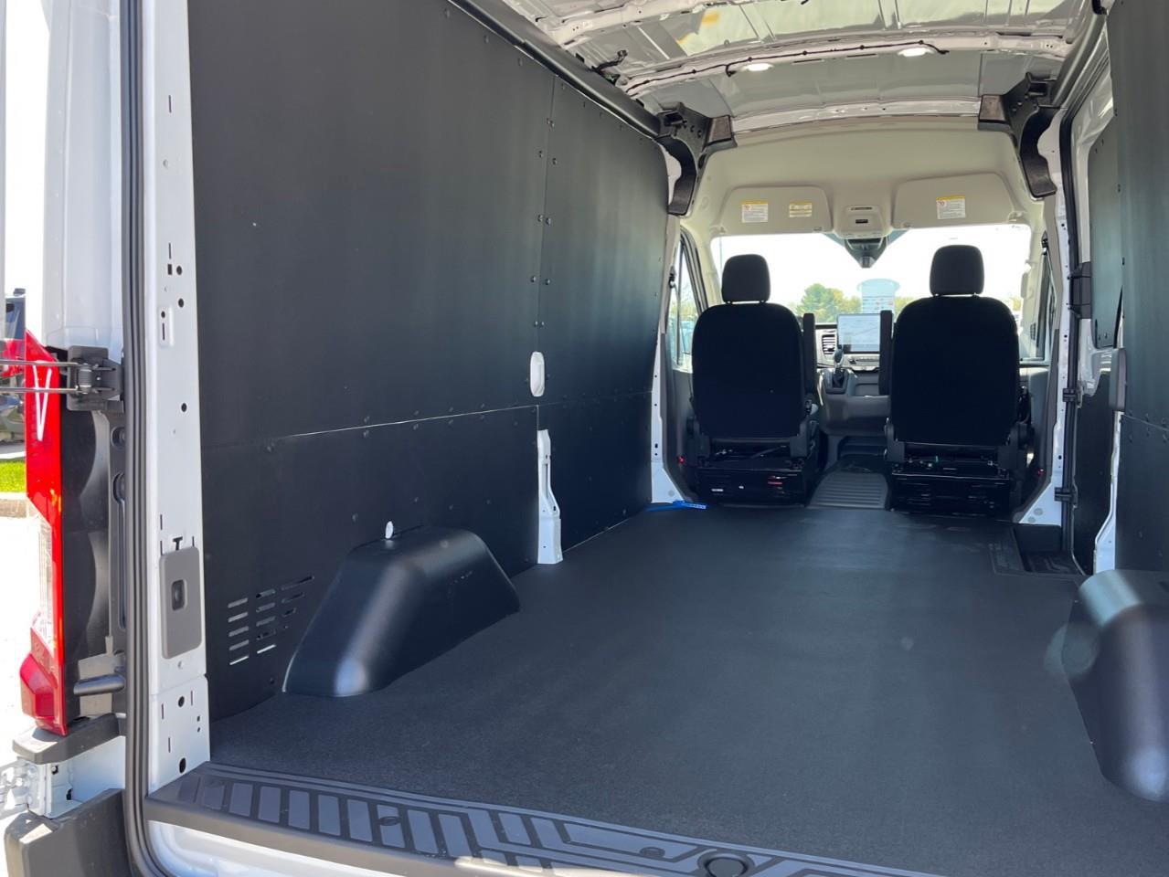 2026 Ford Transit 250  Photo