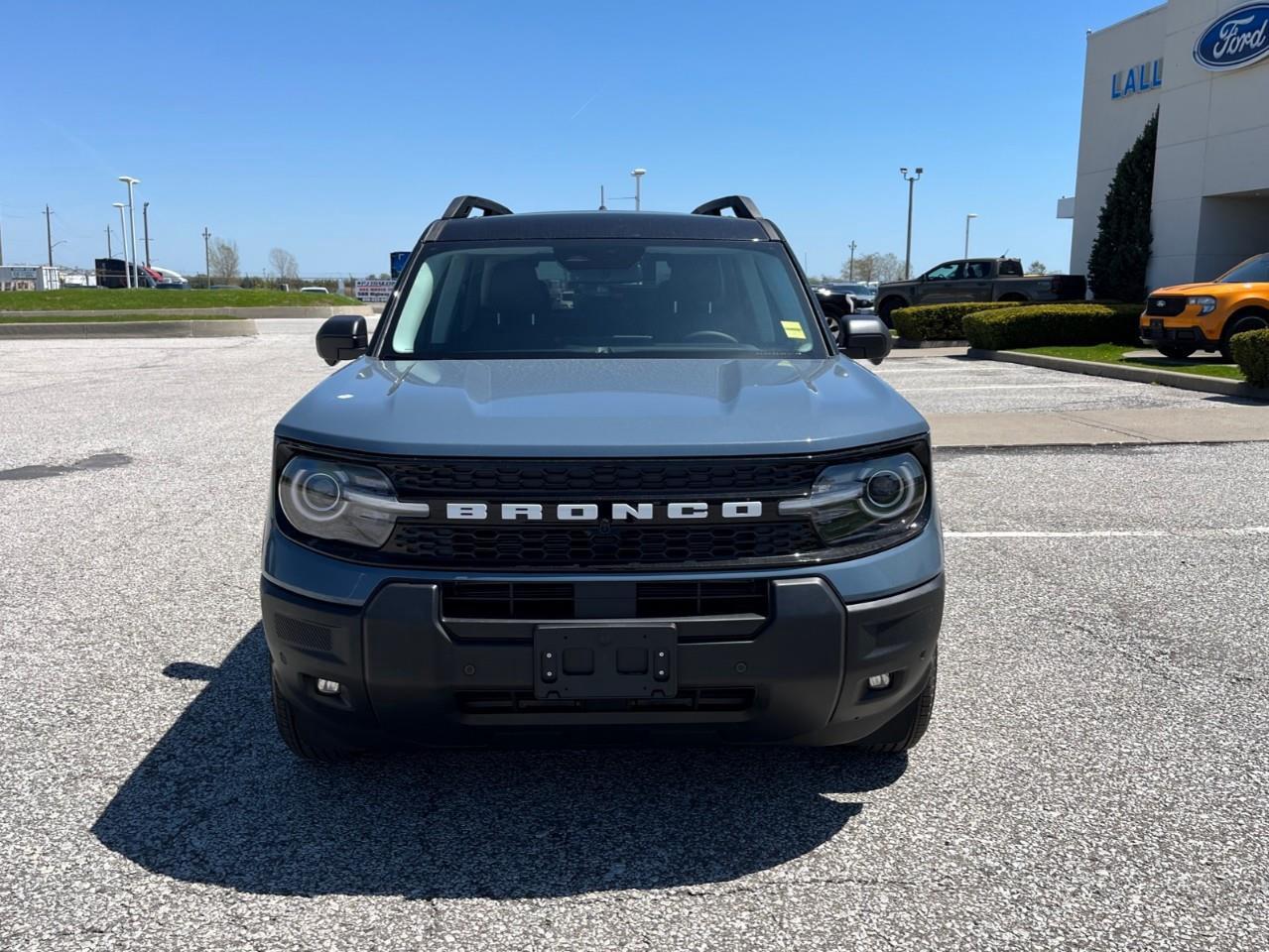 2026 Ford Bronco Sport Outer Banks Photo3