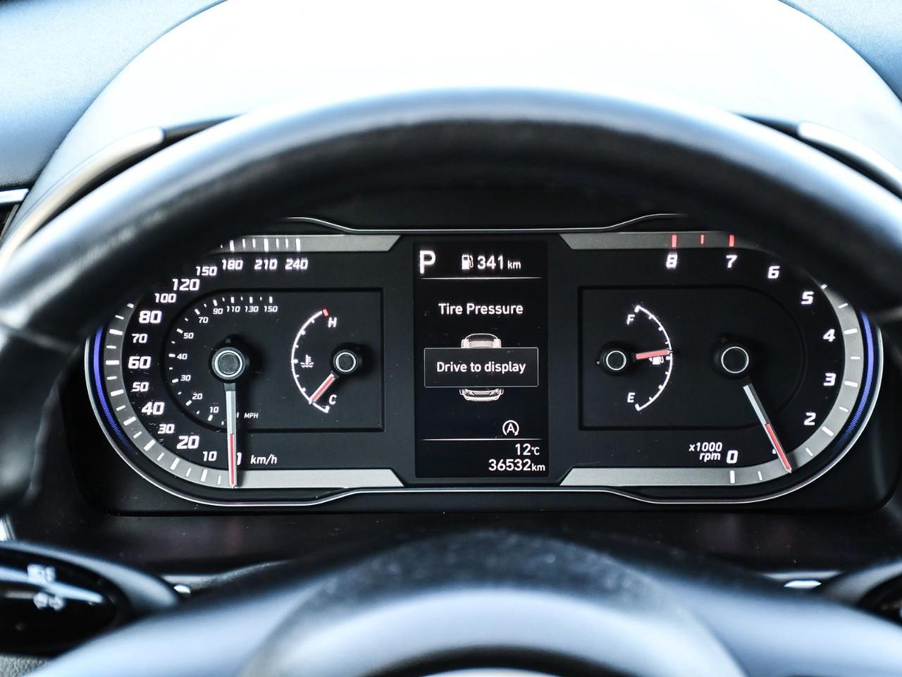 2024 Hyundai Tucson Trend NAV | SUNROOF | HTD SEATS | HTD STEERING | REMOTE START Photo