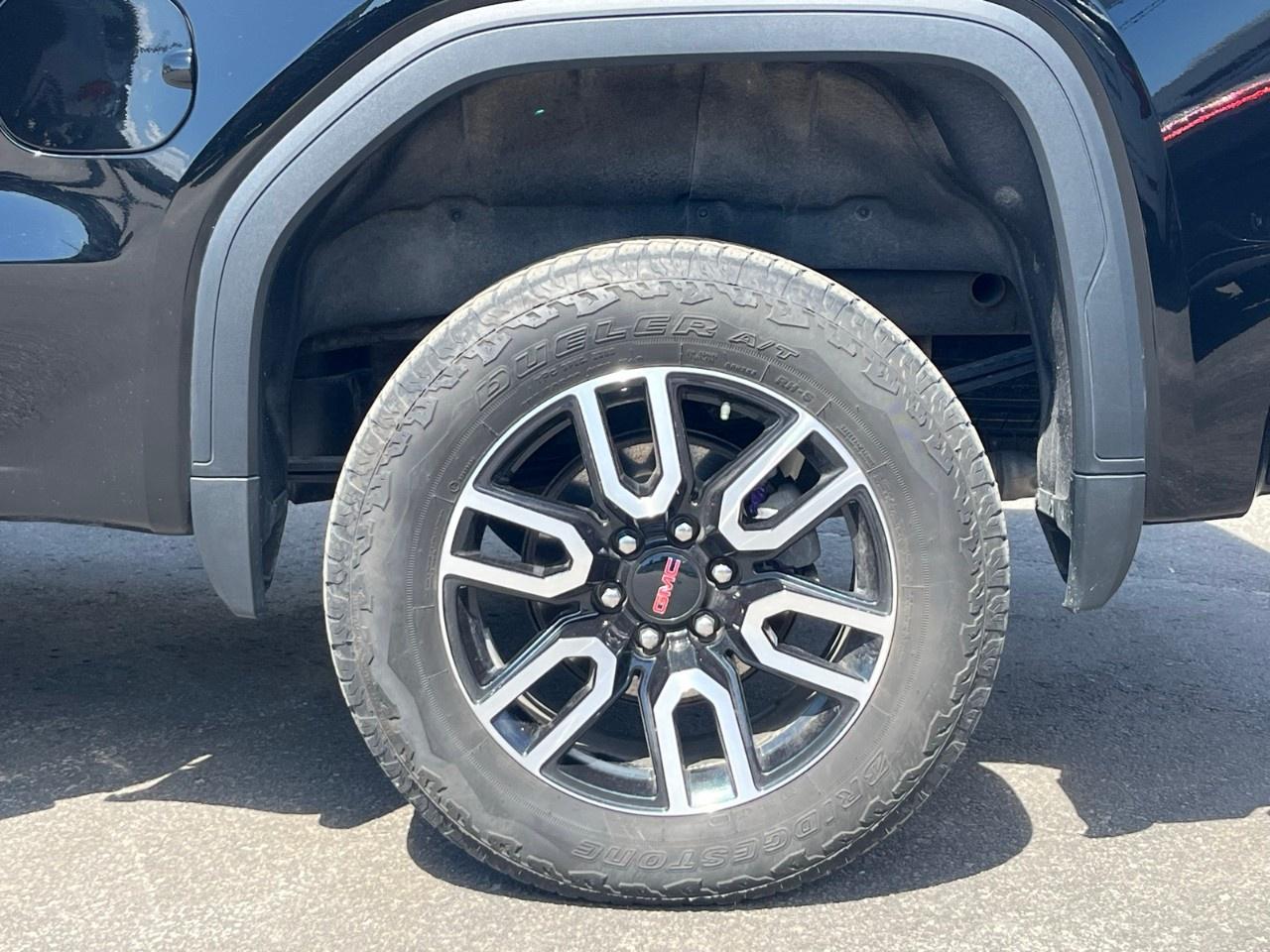 2024 GMC Sierra 1500 Crew Cab Short Box 4-Wheel Drive AT4 Photo3
