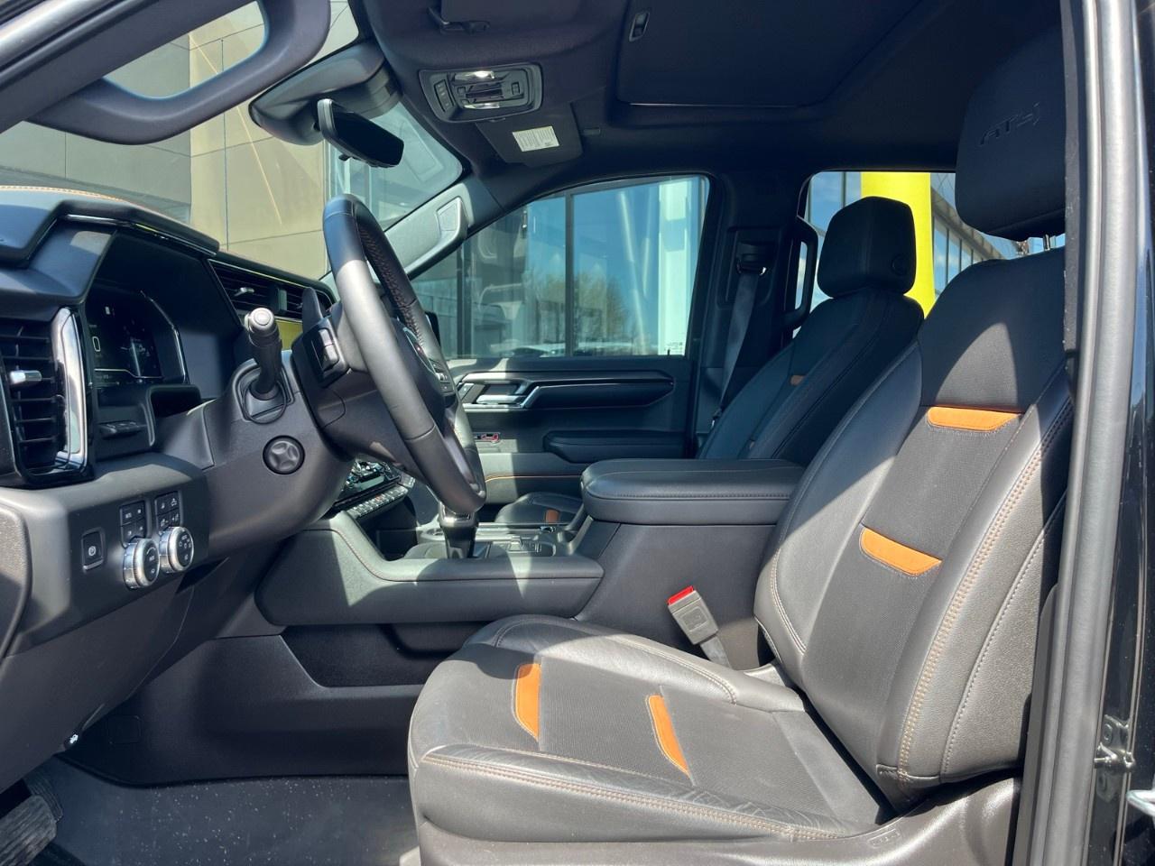 2024 GMC Sierra 1500 Crew Cab Short Box 4-Wheel Drive AT4 Photo