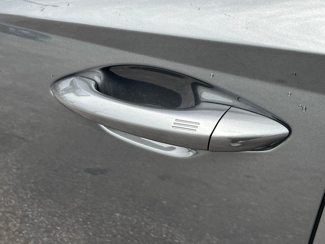 2026 Hyundai Tucson Hybrid Ultimate AWD Photo