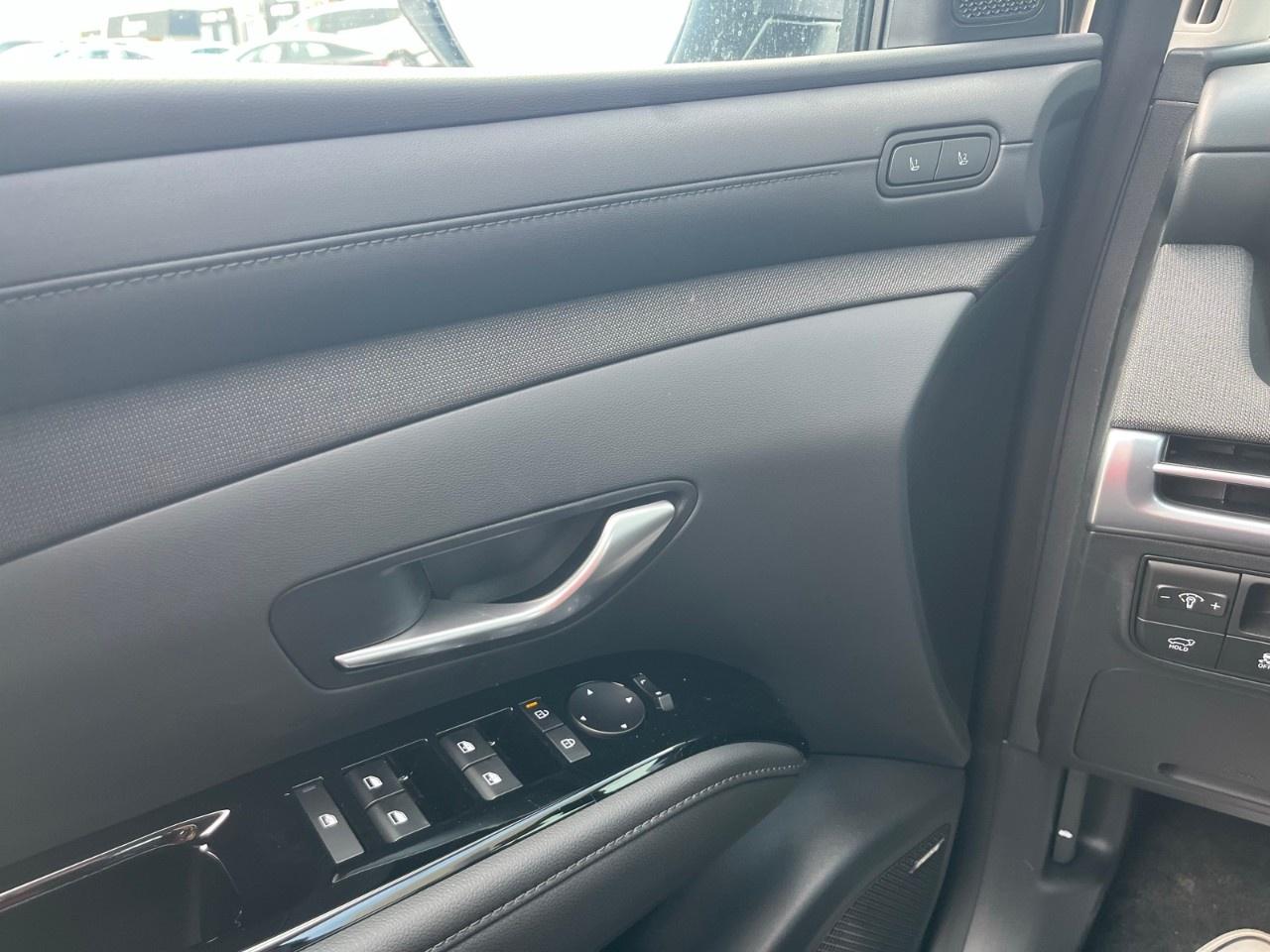 2026 Hyundai Tucson Hybrid Ultimate AWD Photo