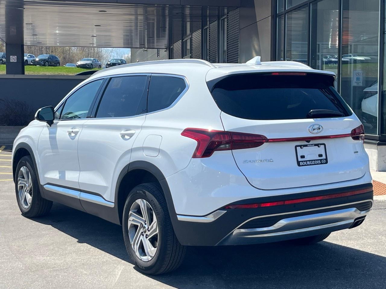 2023 Hyundai Santa Fe Preferred AWD Photo