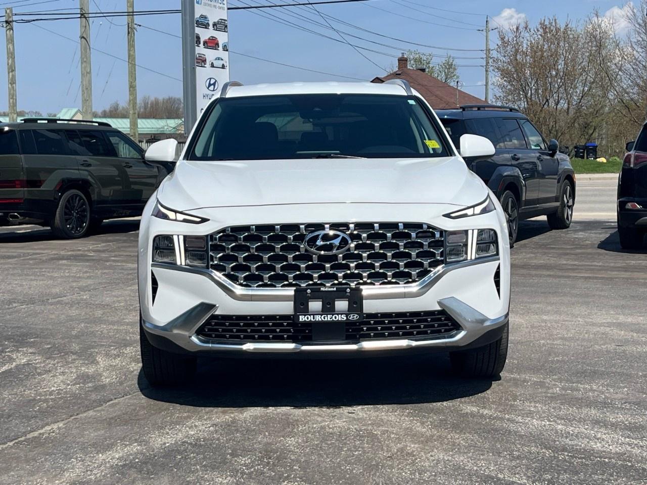 2023 Hyundai Santa Fe Preferred AWD Photo