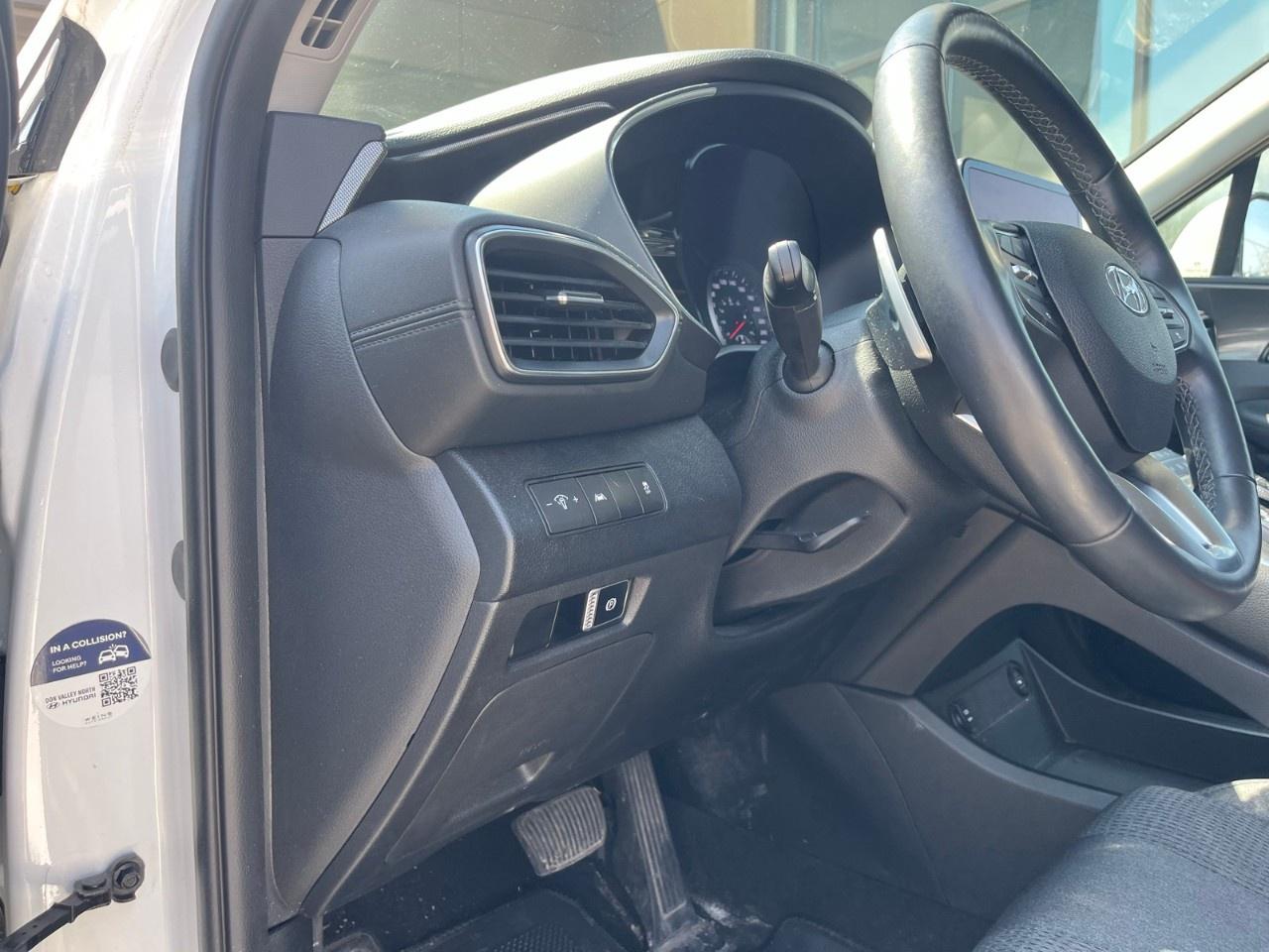 2023 Hyundai Santa Fe Preferred AWD Photo
