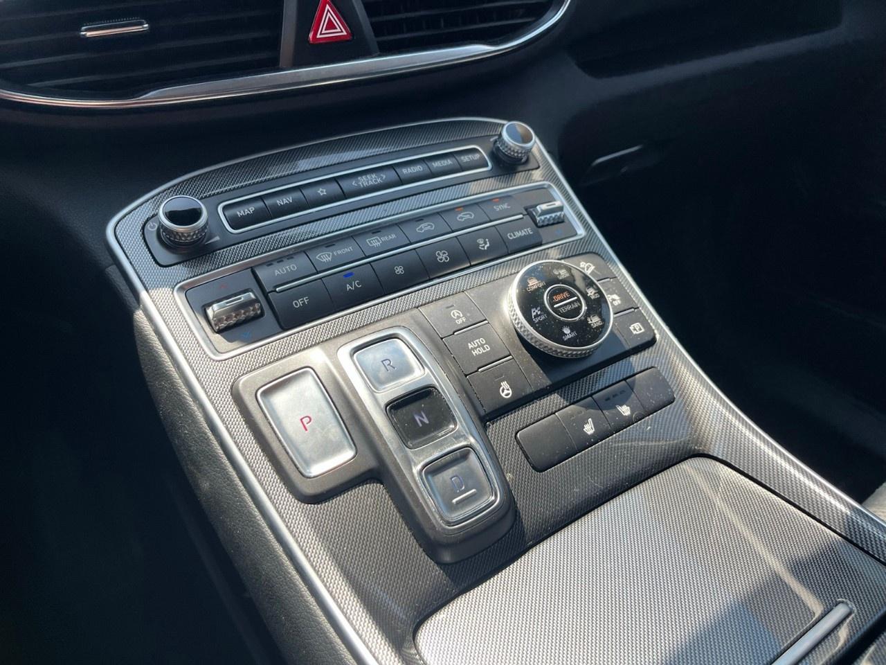 2023 Hyundai Santa Fe Preferred AWD Photo