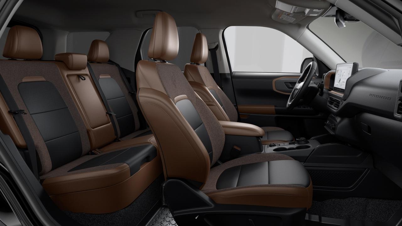 2026 Ford Bronco Sport Outer Banks Photo5
