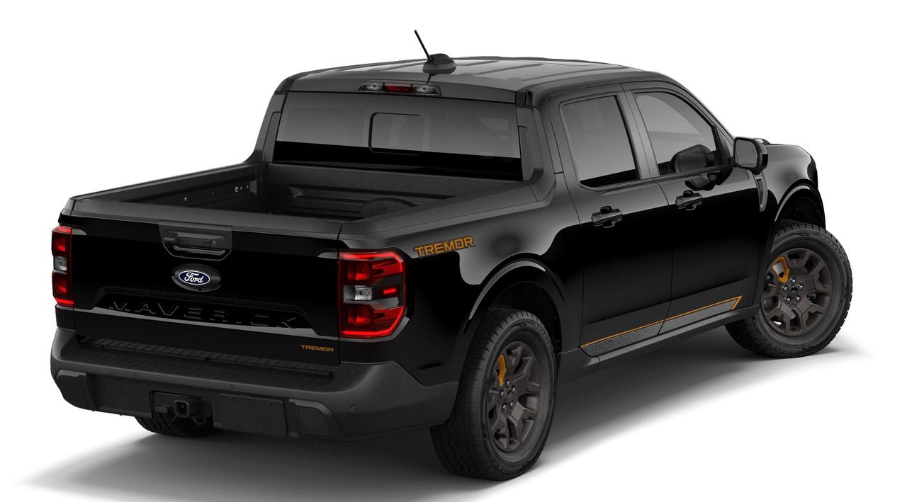 2026 Ford Maverick TREMOR AWD SuperCrew Photo2
