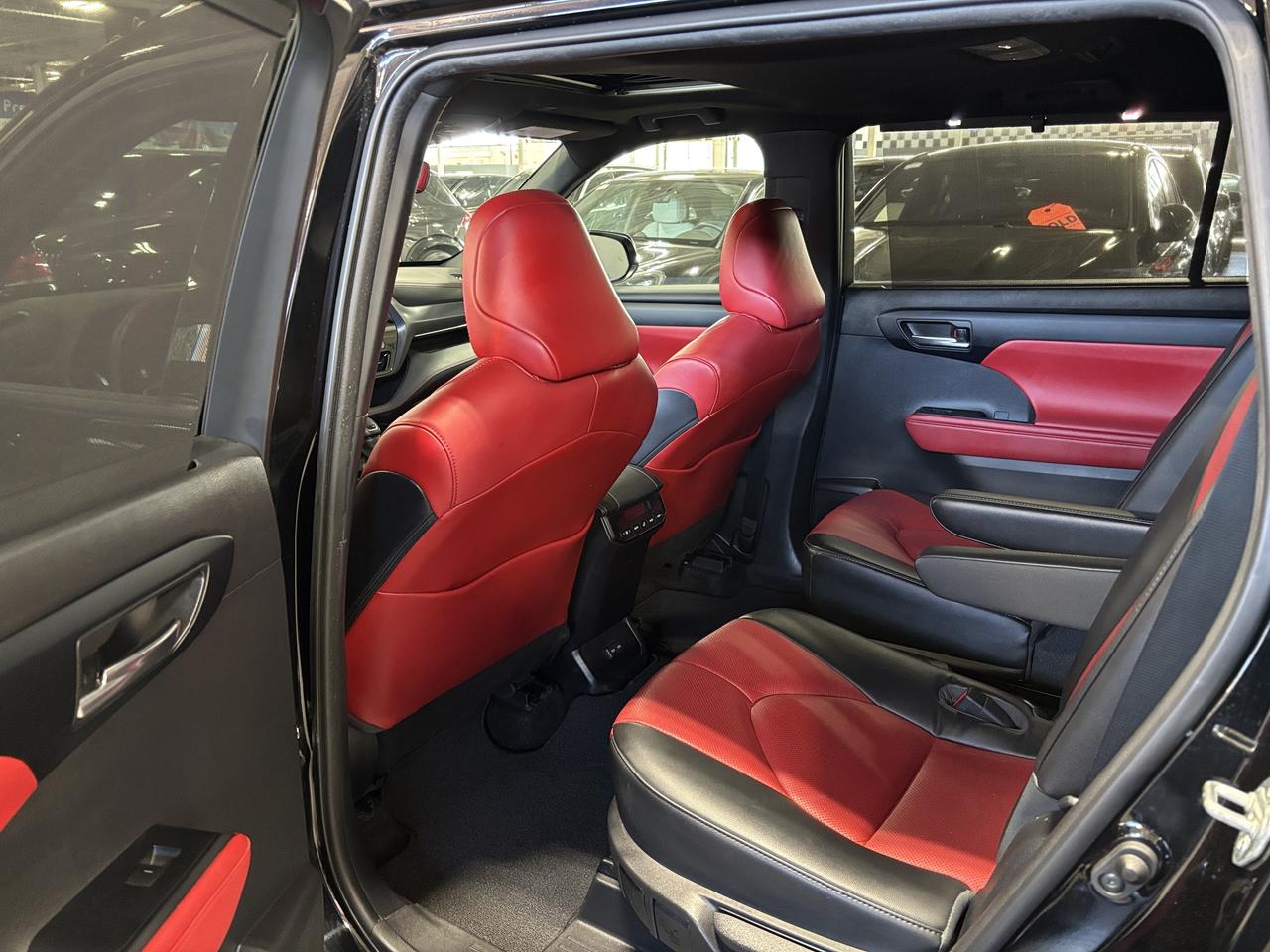 2023 Toyota Highlander XSE|AWD|REDLEATHER|7PASSENGER|BACKUPCAM|SUNROOF|++ Photo