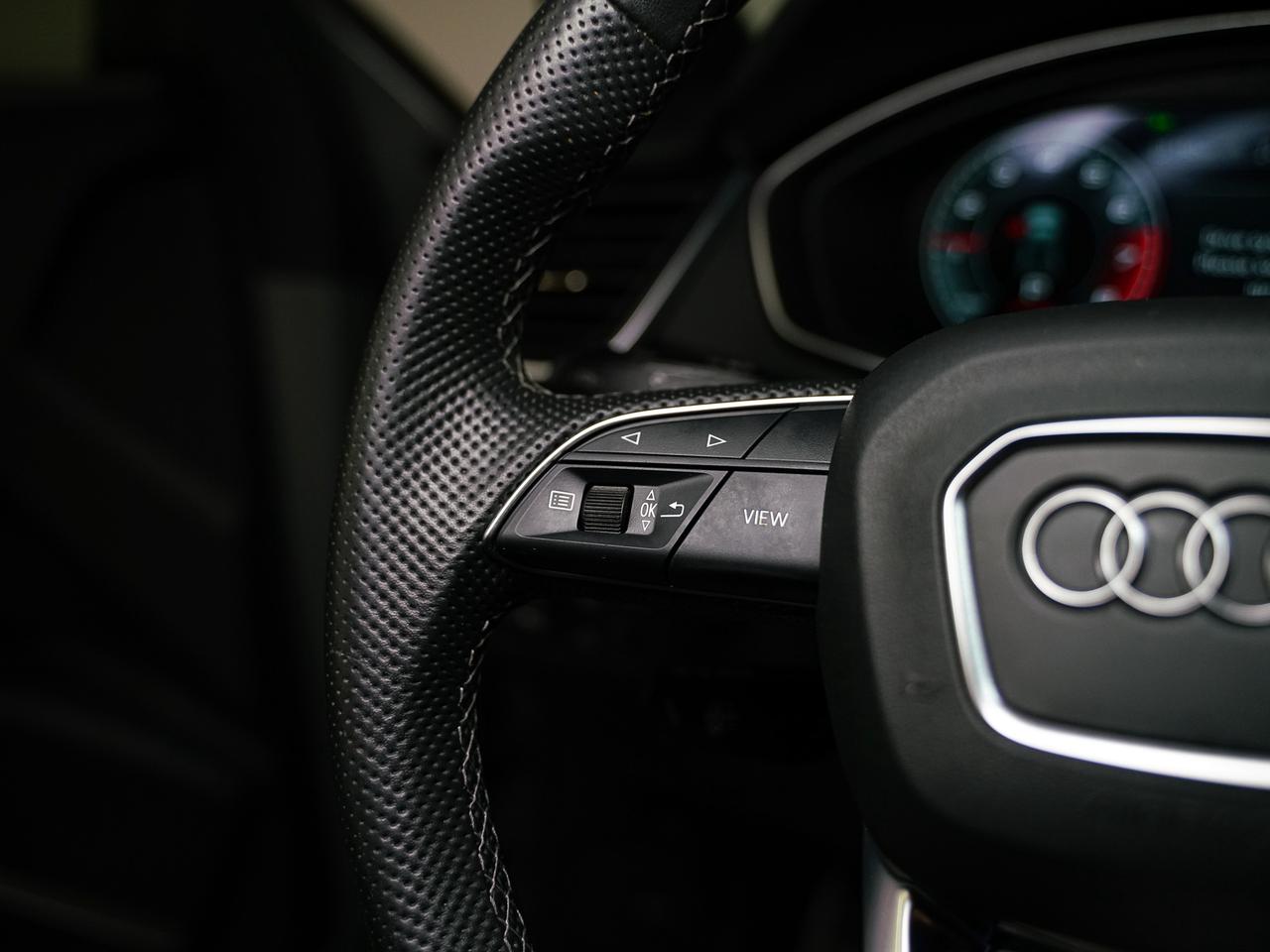 2022 Audi SQ5 Sportback TECHNIK | S-LINE | CARBON TRIM | HUD | CARPLAY Photo