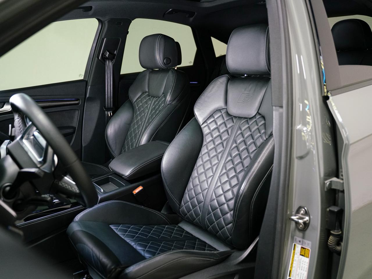 2022 Audi SQ5 Sportback TECHNIK | S-LINE | CARBON TRIM | HUD | CARPLAY Photo