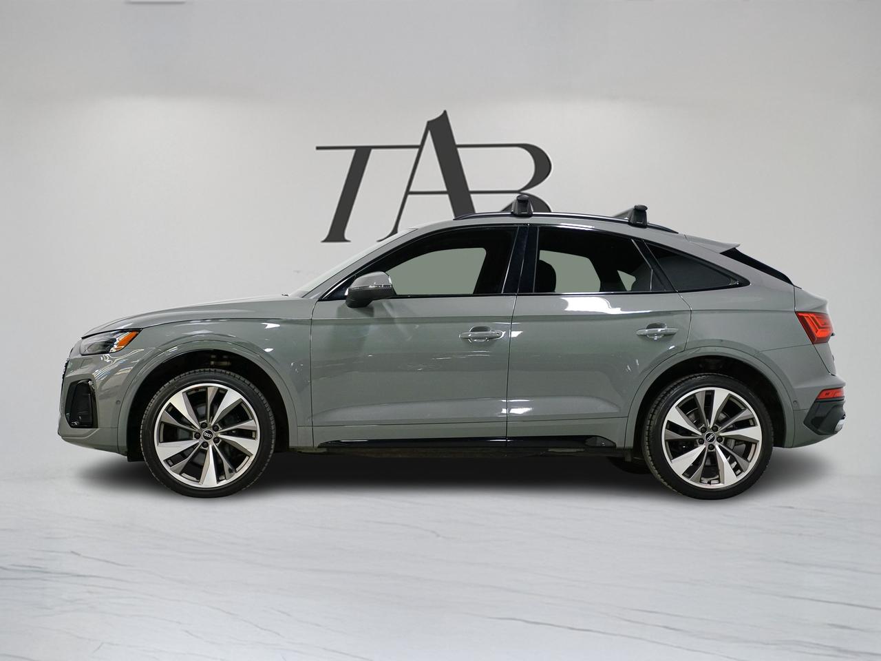 2022 Audi SQ5 Sportback TECHNIK | S-LINE | CARBON TRIM | HUD | CARPLAY Photo