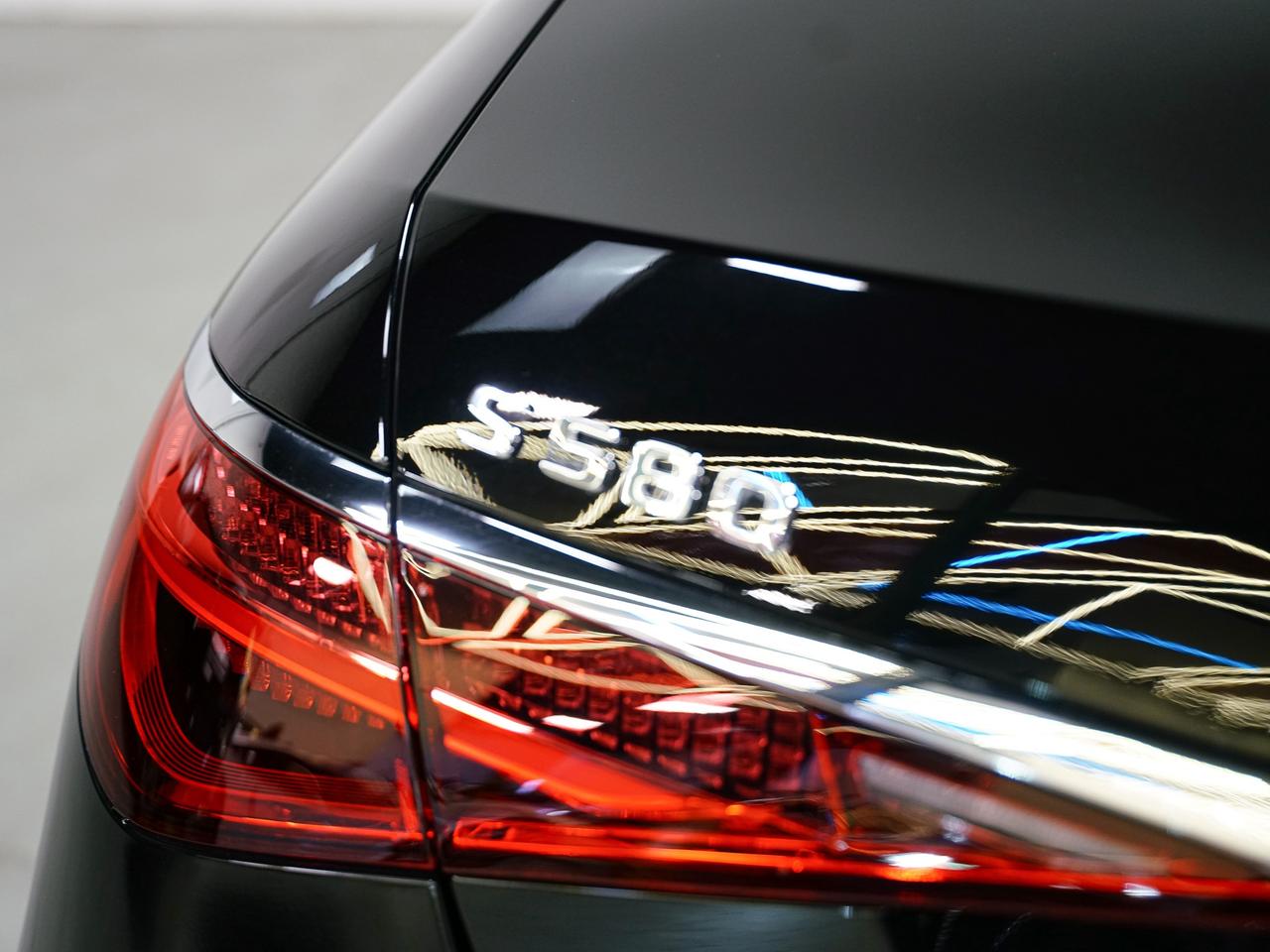 2021 Mercedes-Benz S-Class 580 | AMG PKG | PREMIUM | HUD | 20 IN Photo