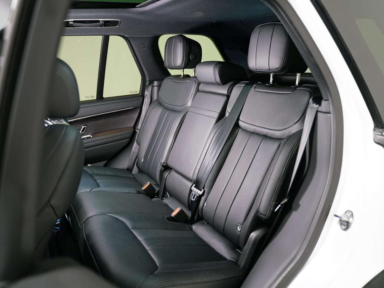2025 Land Rover Range Rover P530 | MERIDIAN | PANO | 23 IN Photo