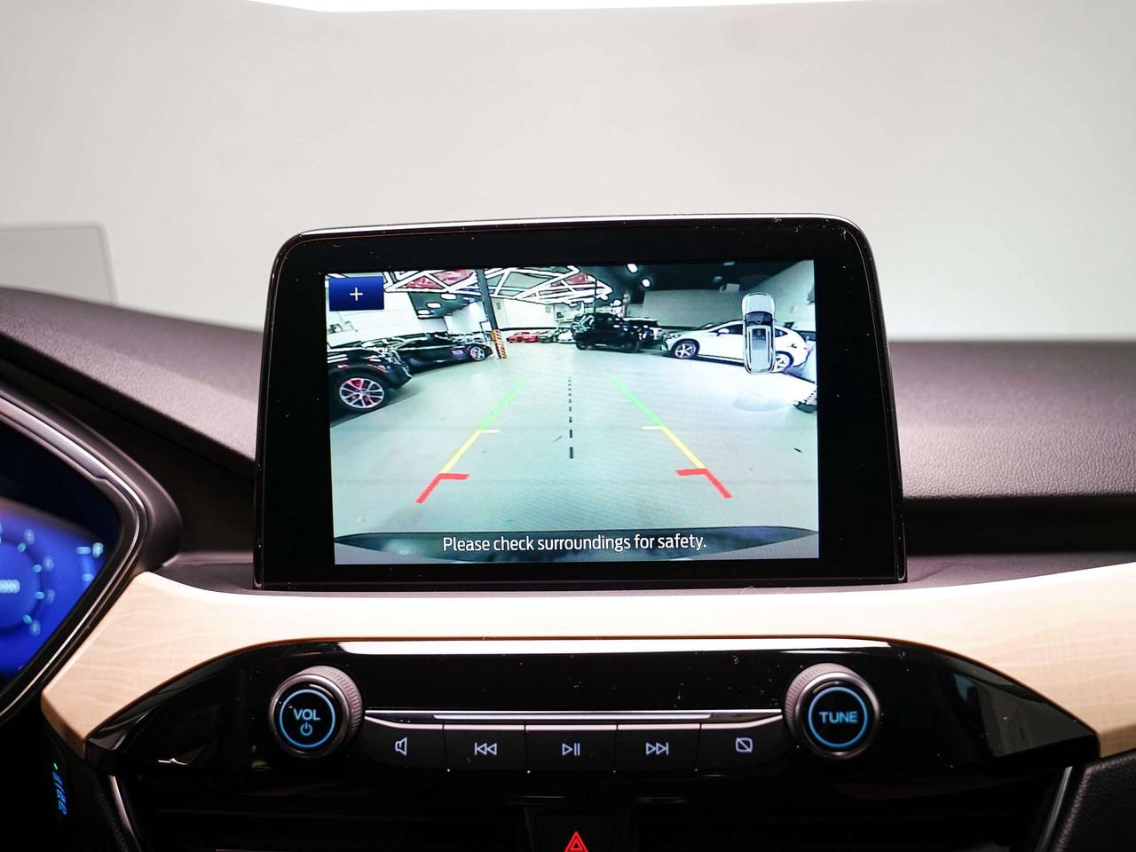 2021 Ford Escape TITANIUM ELITE | HUD | PANO | B&O Photo