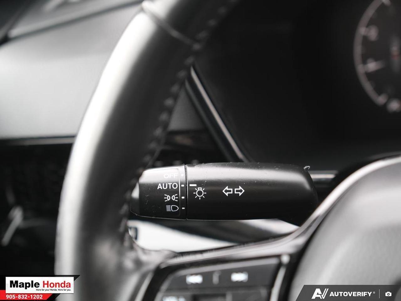2023 Honda CR-V Leather Seats| Heated Seats| Sunroof| Auto Start| Photo