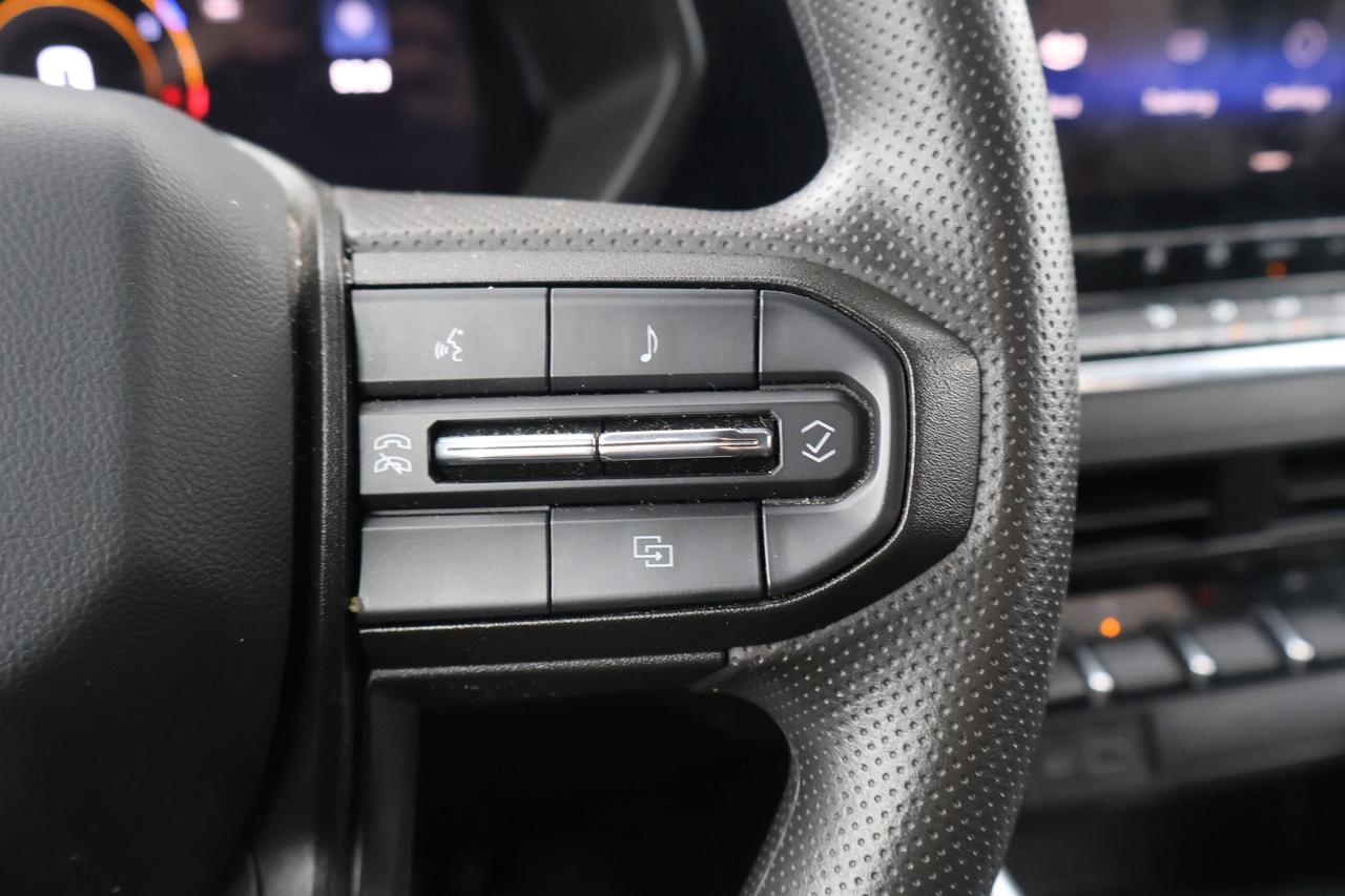 2024 Chevrolet Colorado 4WD Work Truck | | Bluetooth | Photo
