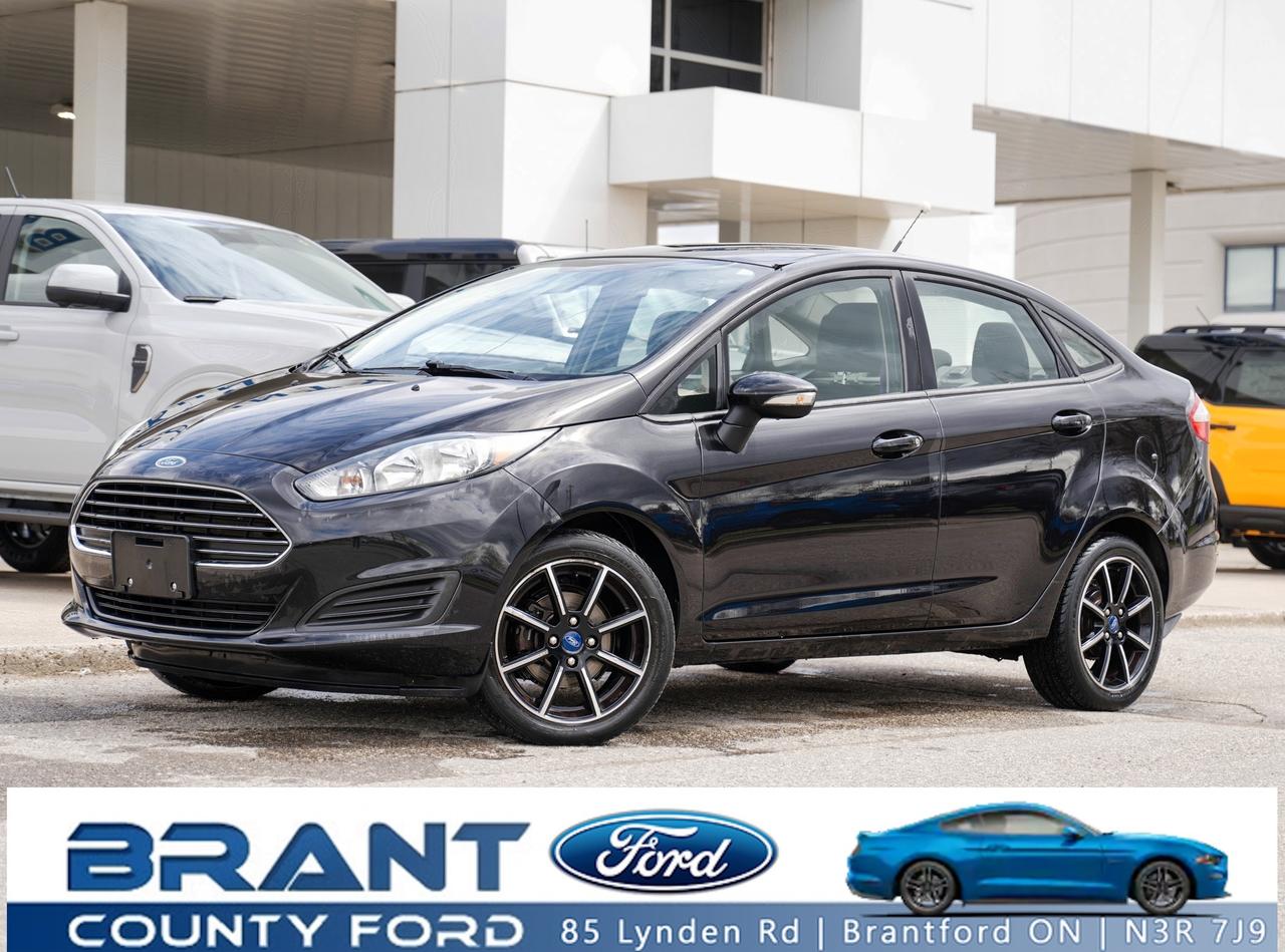 2015 Ford Fiesta VERY LOW MIELAGE GREAT ON GAS.... Photo0