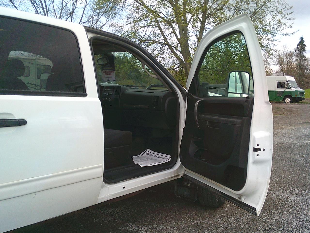 2014 Chevrolet Silverado 2500 HD 4WD Crew Cab  LT Photo