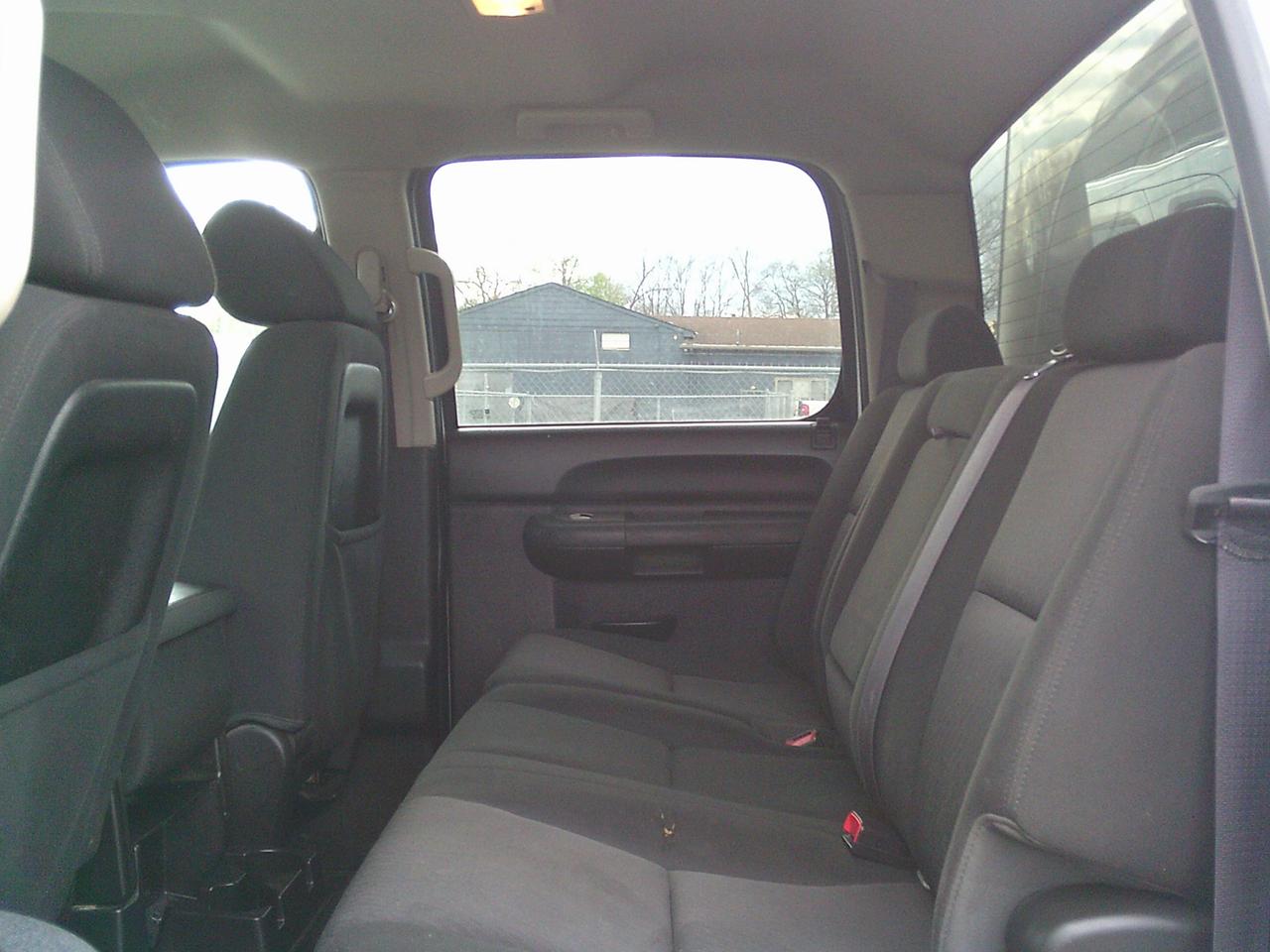 2014 Chevrolet Silverado 2500 HD 4WD Crew Cab  LT Photo