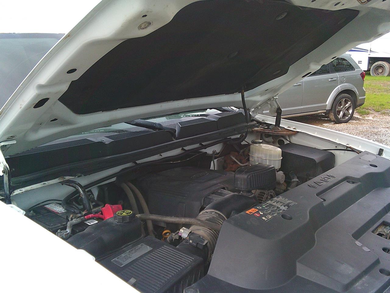 2014 Chevrolet Silverado 2500 HD 4WD Crew Cab  LT Photo