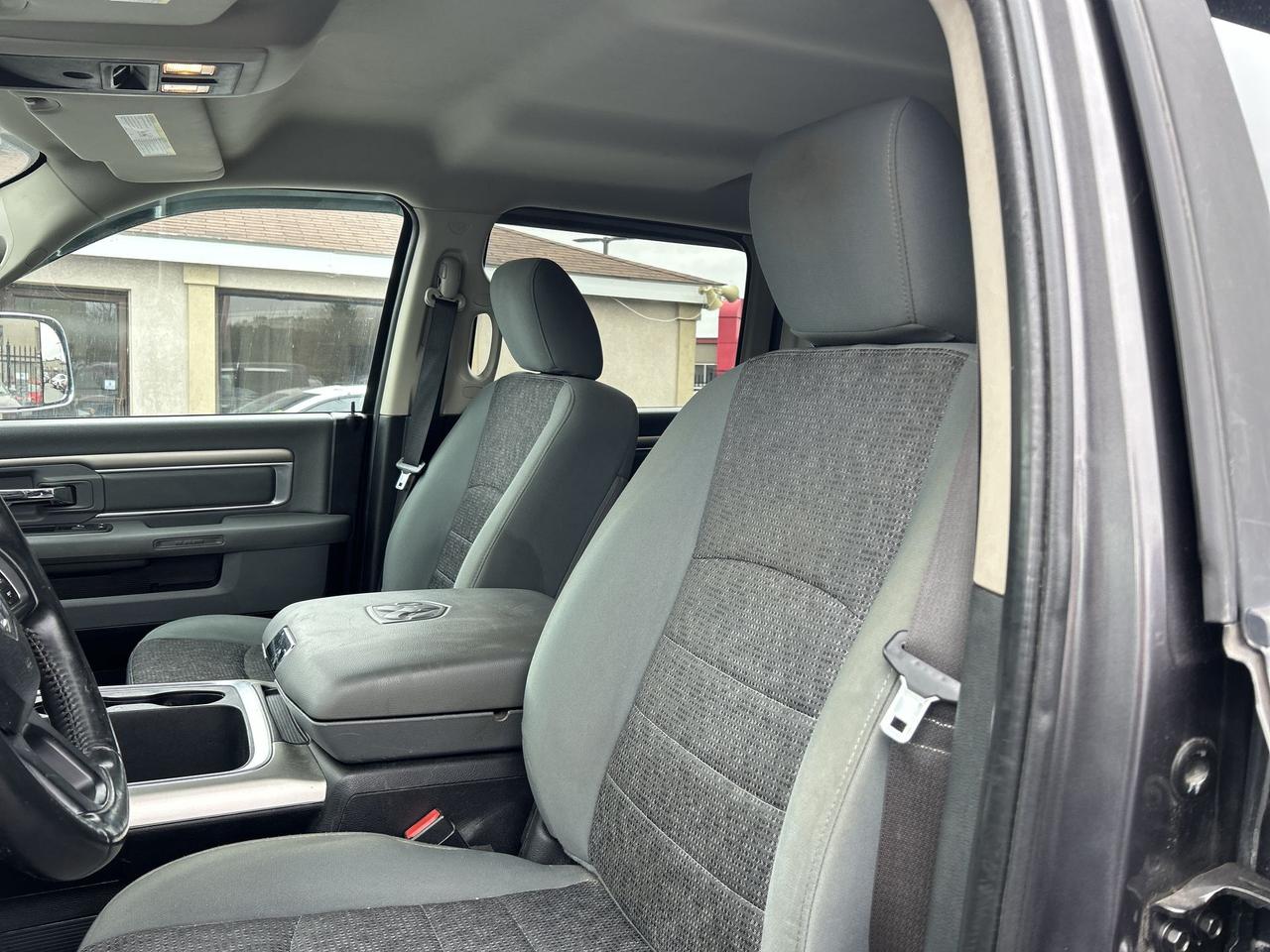 2016 RAM 1500  Photo