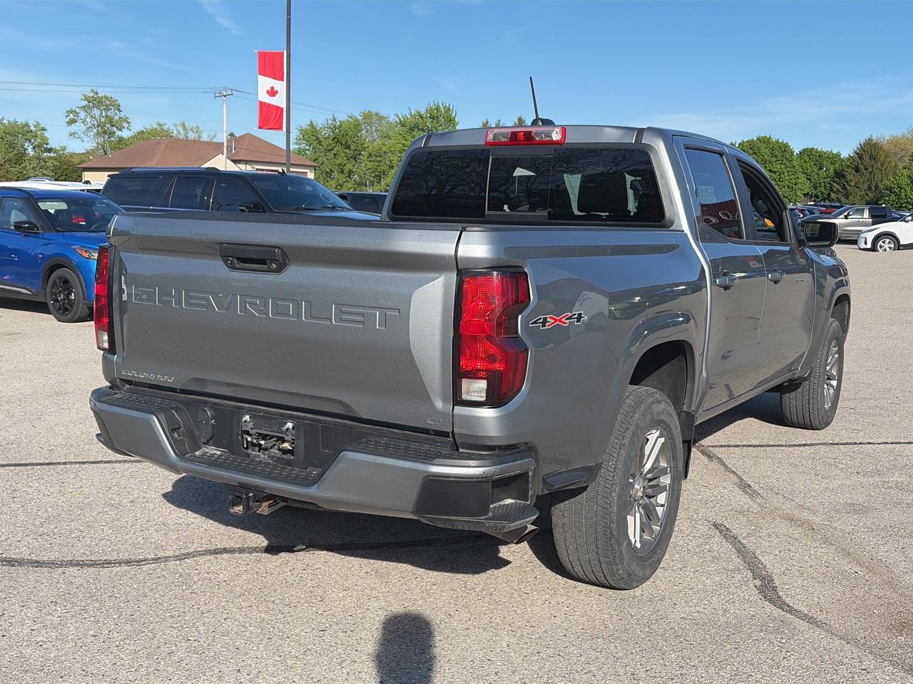 2023 Chevrolet Colorado LT, SUNROOF, REMOTE START, CLEAN CARFAX! Photo
