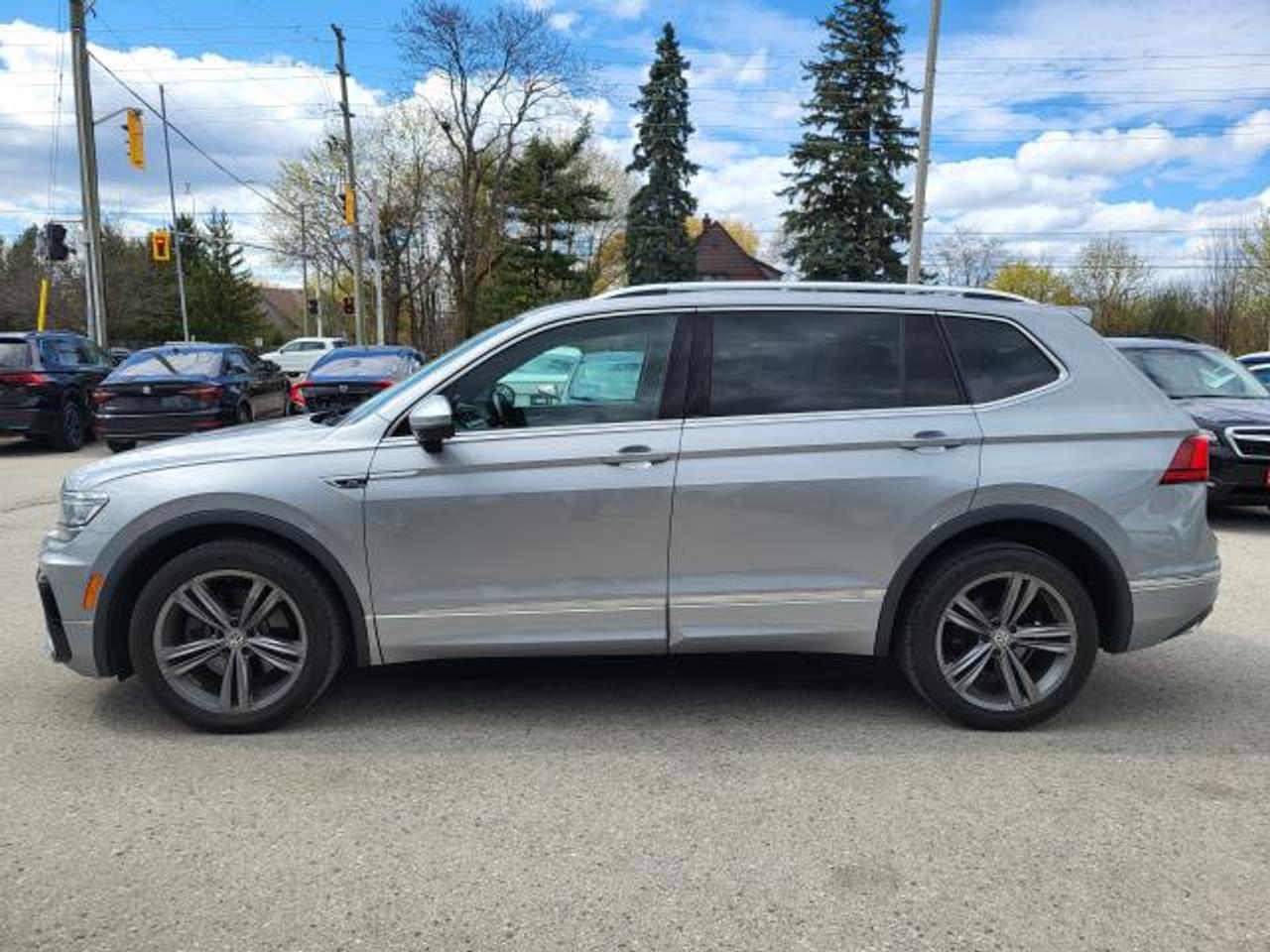2021 Volkswagen Tiguan RLINE Photo