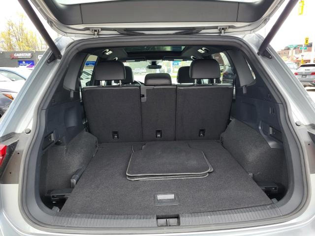 2021 Volkswagen Tiguan RLINE Photo