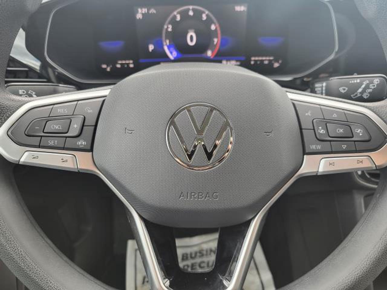 2022 Volkswagen Taos Trendline Photo