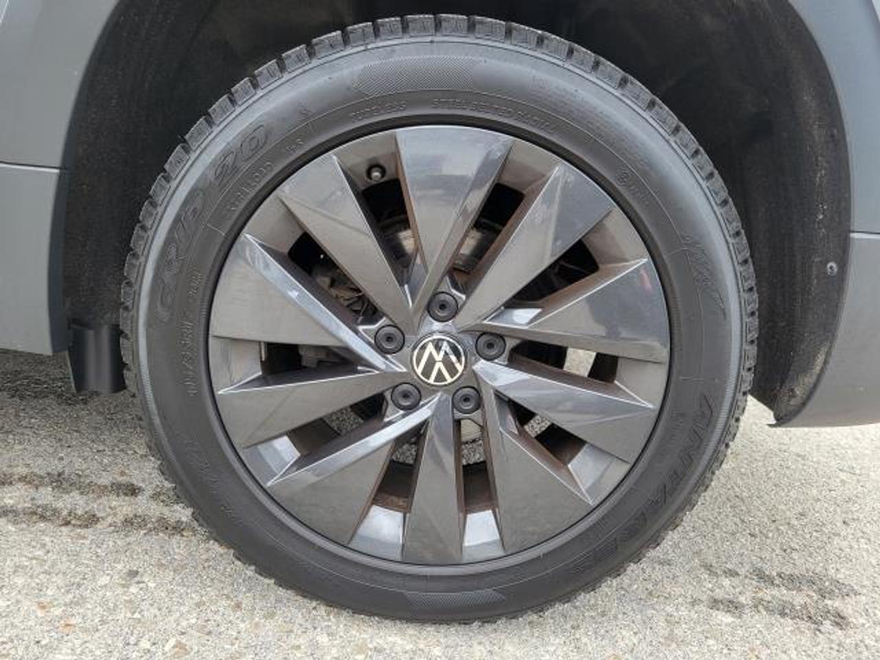 2022 Volkswagen Taos Trendline Photo