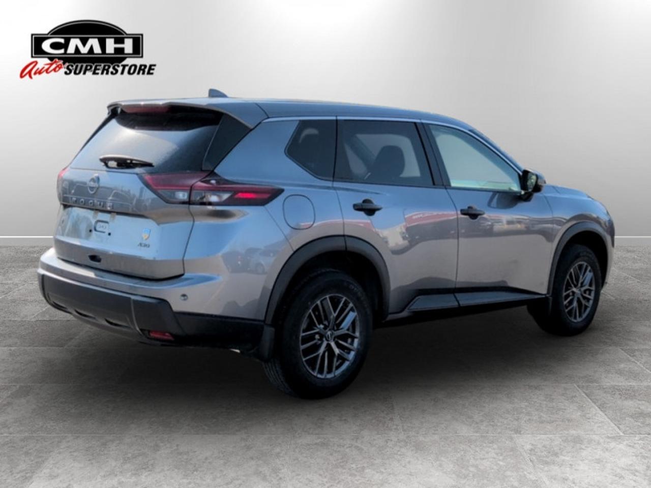2024 Nissan Rogue S  **CLEAN CARFAX** Photo