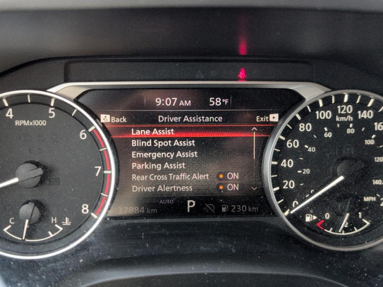 2024 Nissan Rogue S  **CLEAN CARFAX** Photo