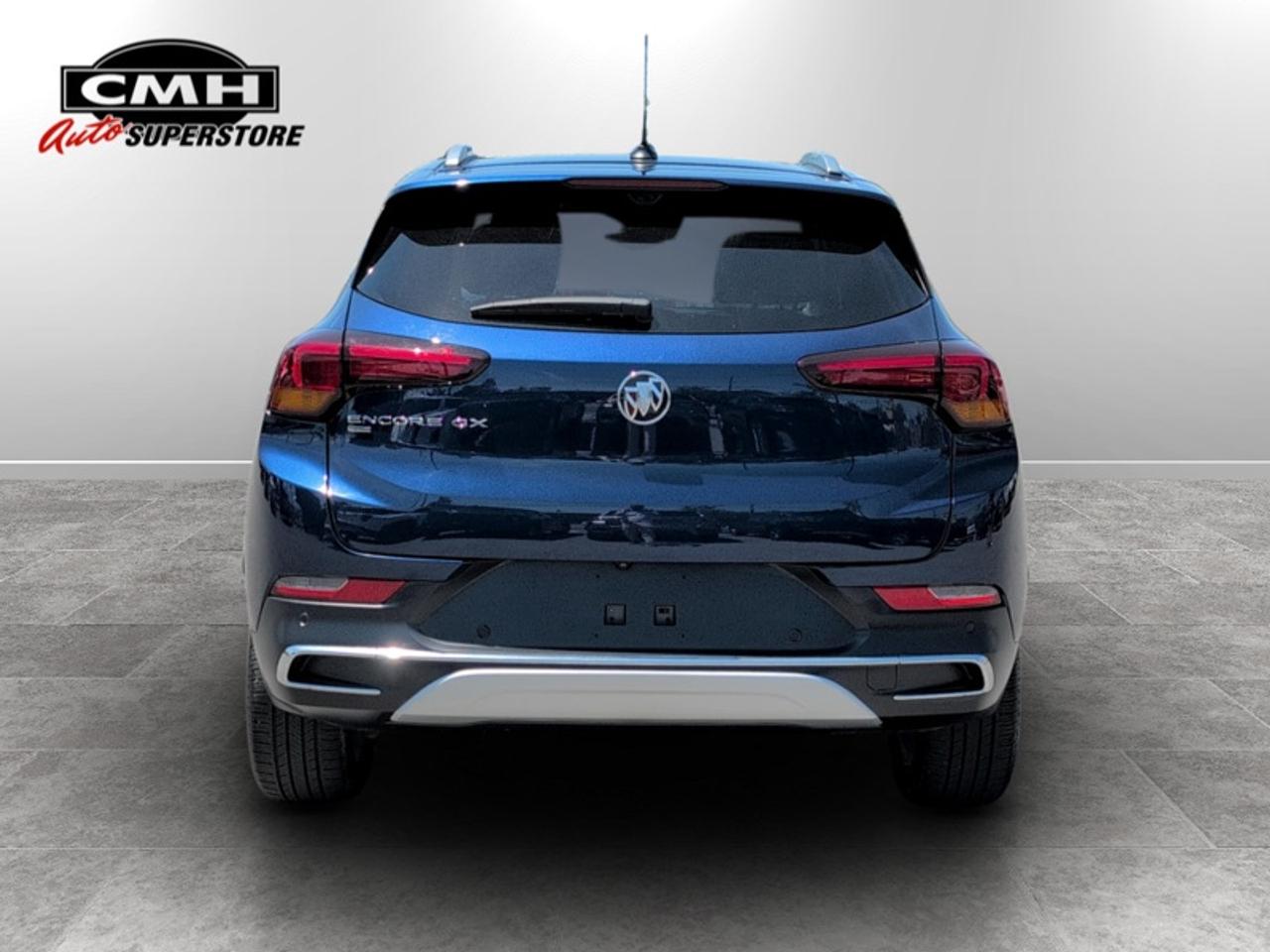 2023 Buick Encore GX Essence w/Tech Pkg  *CLEAN CARFAX* Photo2