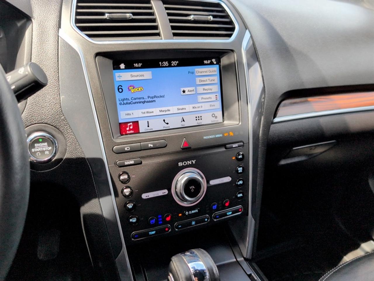2019 Ford Explorer Limited  **LOW KMS - CLEAN CARFAX** Photo