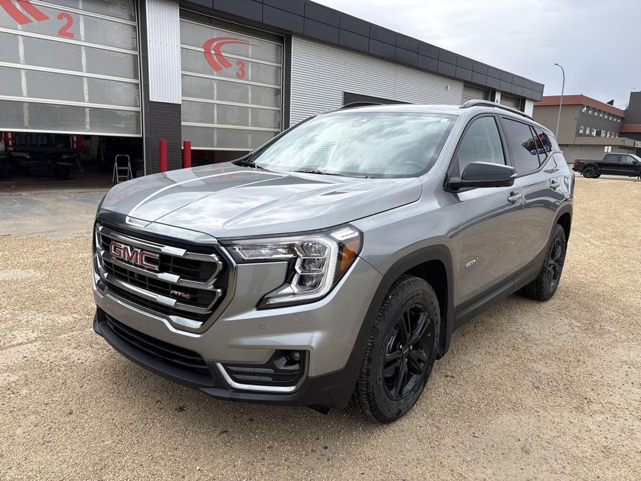 2024 GMC Terrain AT4 Photo1
