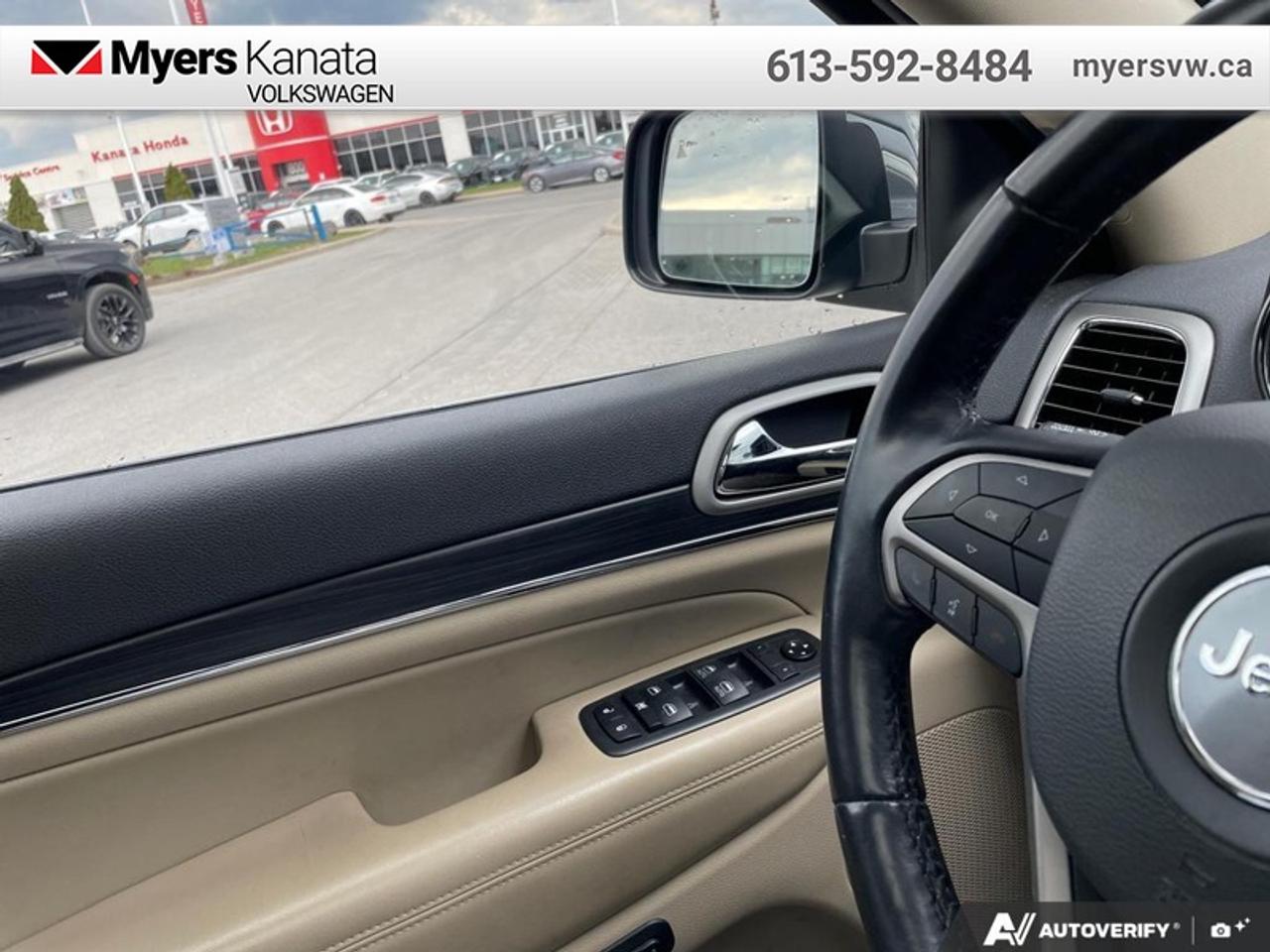2020 Jeep Grand Cherokee Limited  - Leather Seats Photo