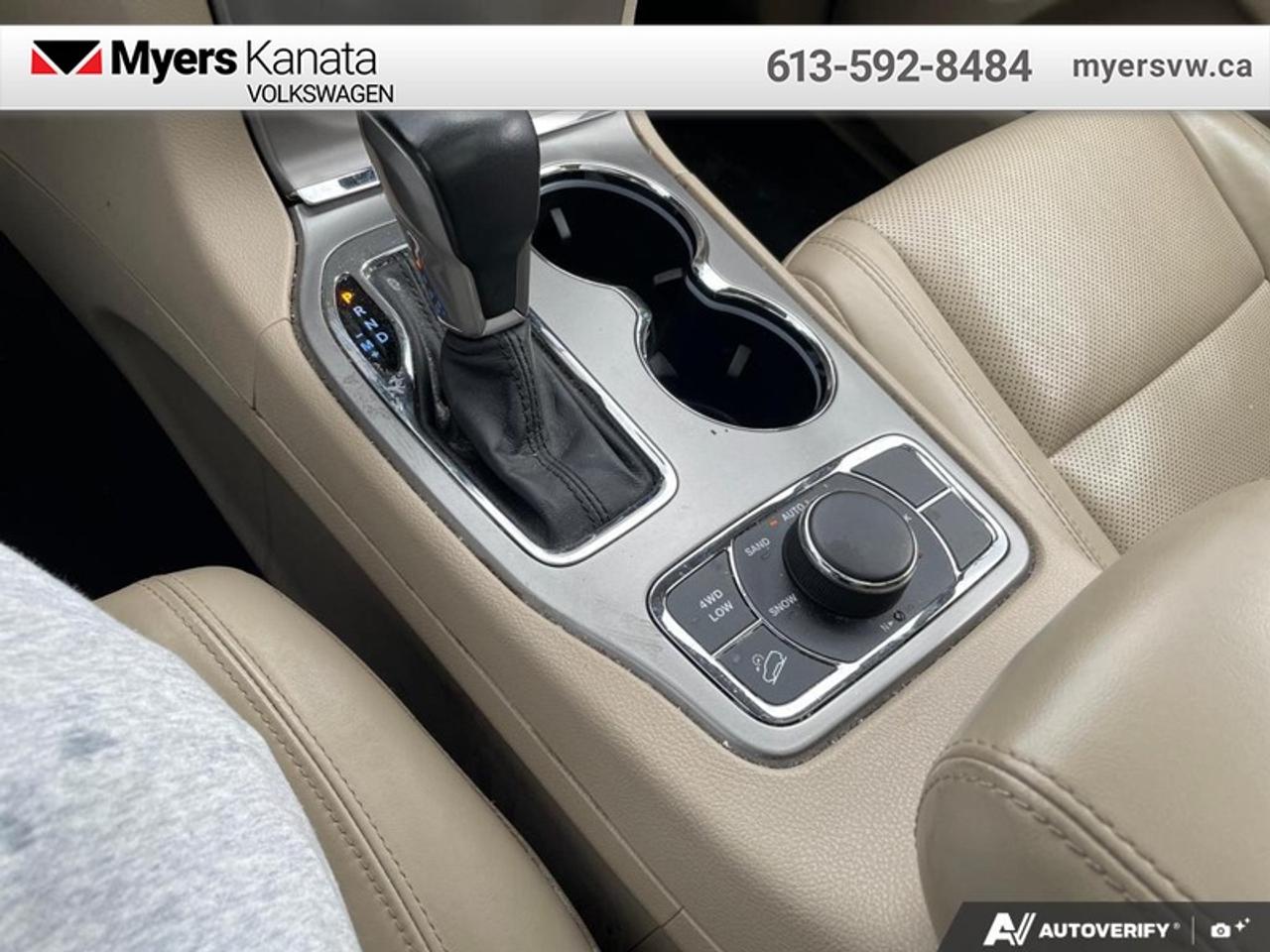 2020 Jeep Grand Cherokee Limited  - Leather Seats Photo