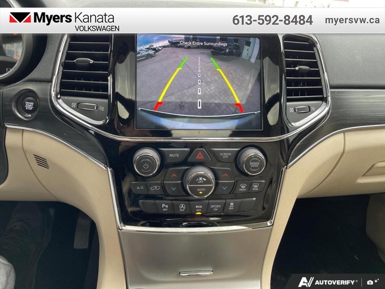 2020 Jeep Grand Cherokee Limited  - Leather Seats Photo