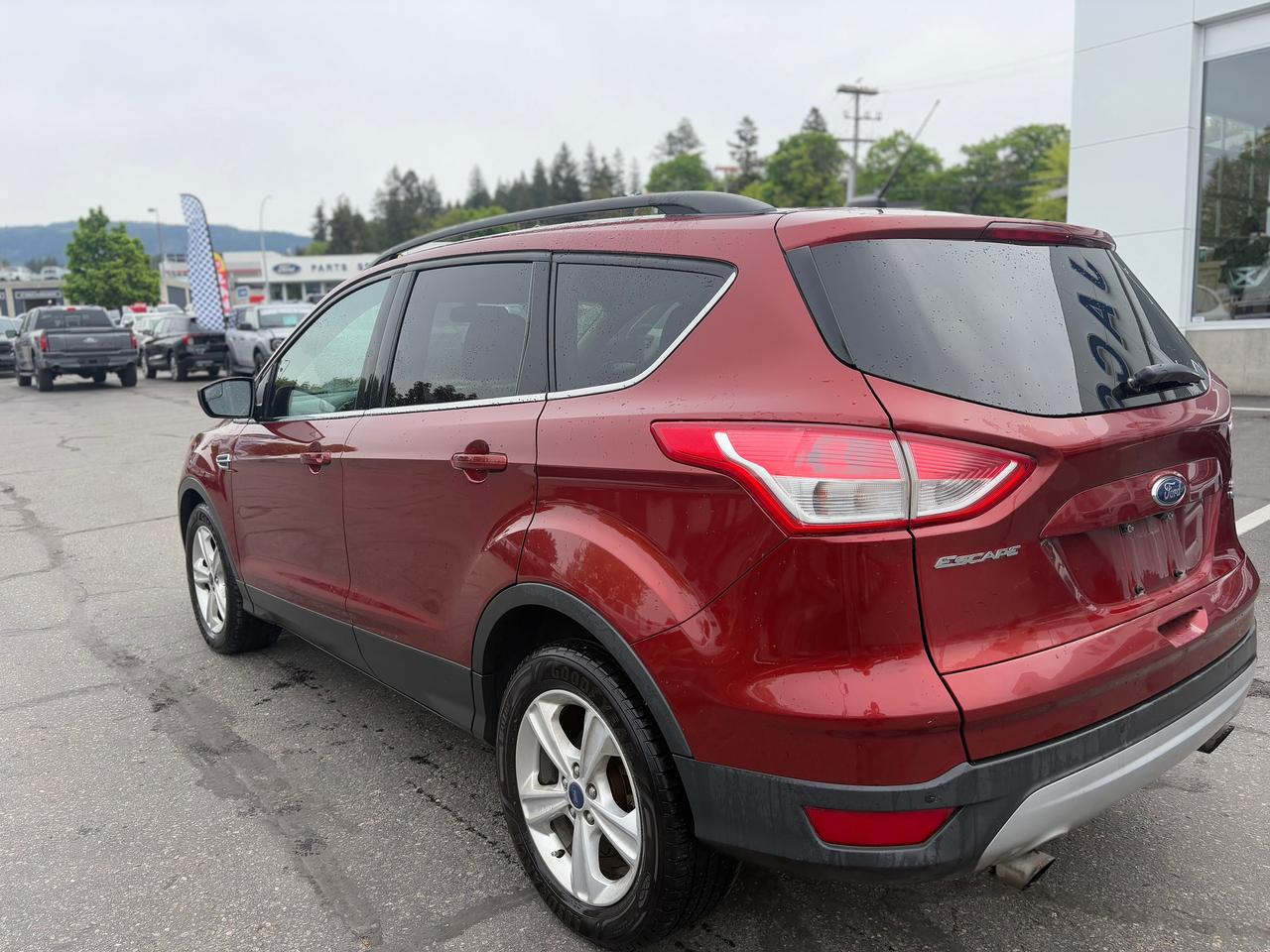 2015 Ford Escape ESCAPE SE Photo2