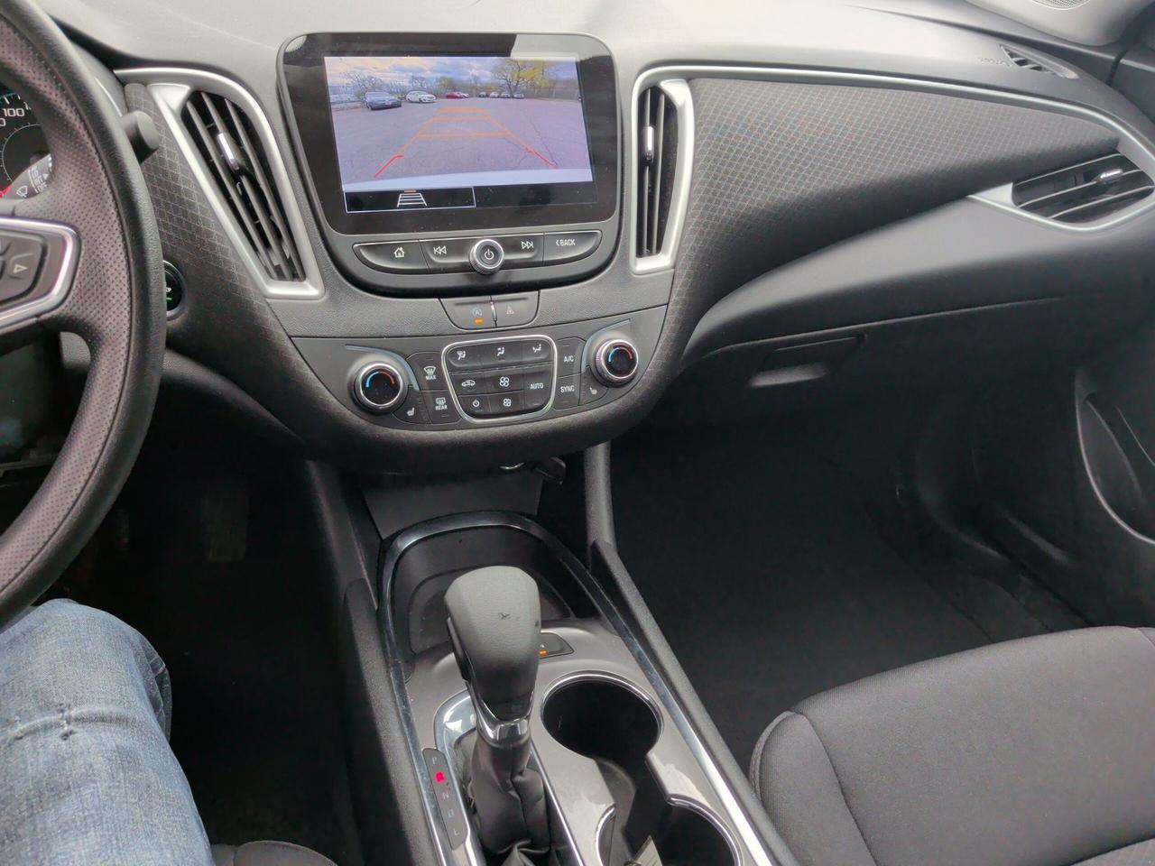 2024 Chevrolet Malibu 1LT Photo