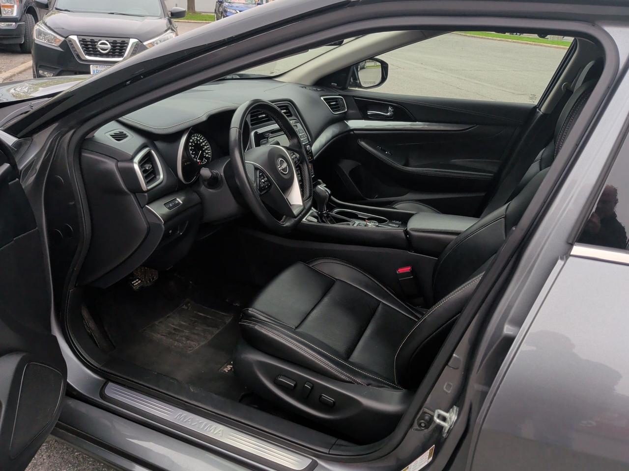 2023 Nissan Maxima SL Photo
