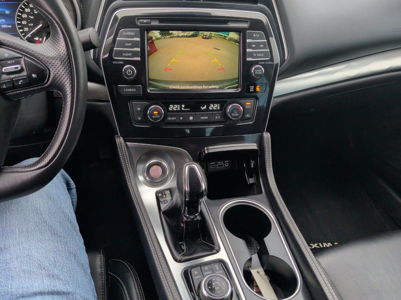 2023 Nissan Maxima SL