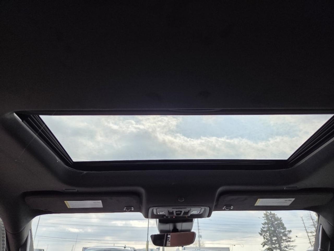 2026 GMC Sierra 1500 Denali Ultimate  - Sunroof Photo