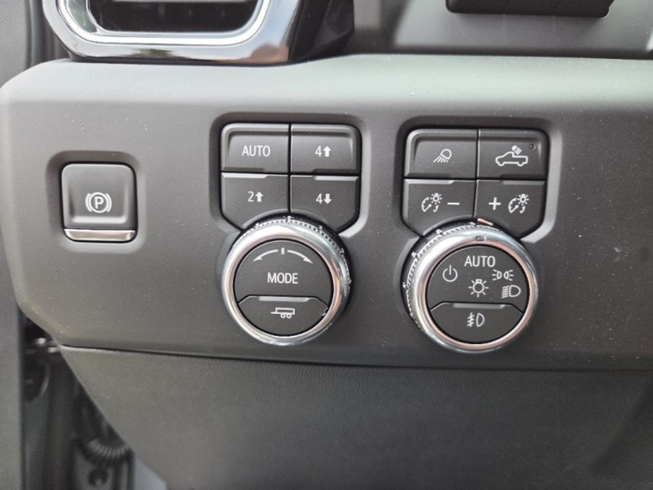 2026 GMC Sierra 1500 Denali Ultimate  - Sunroof Photo