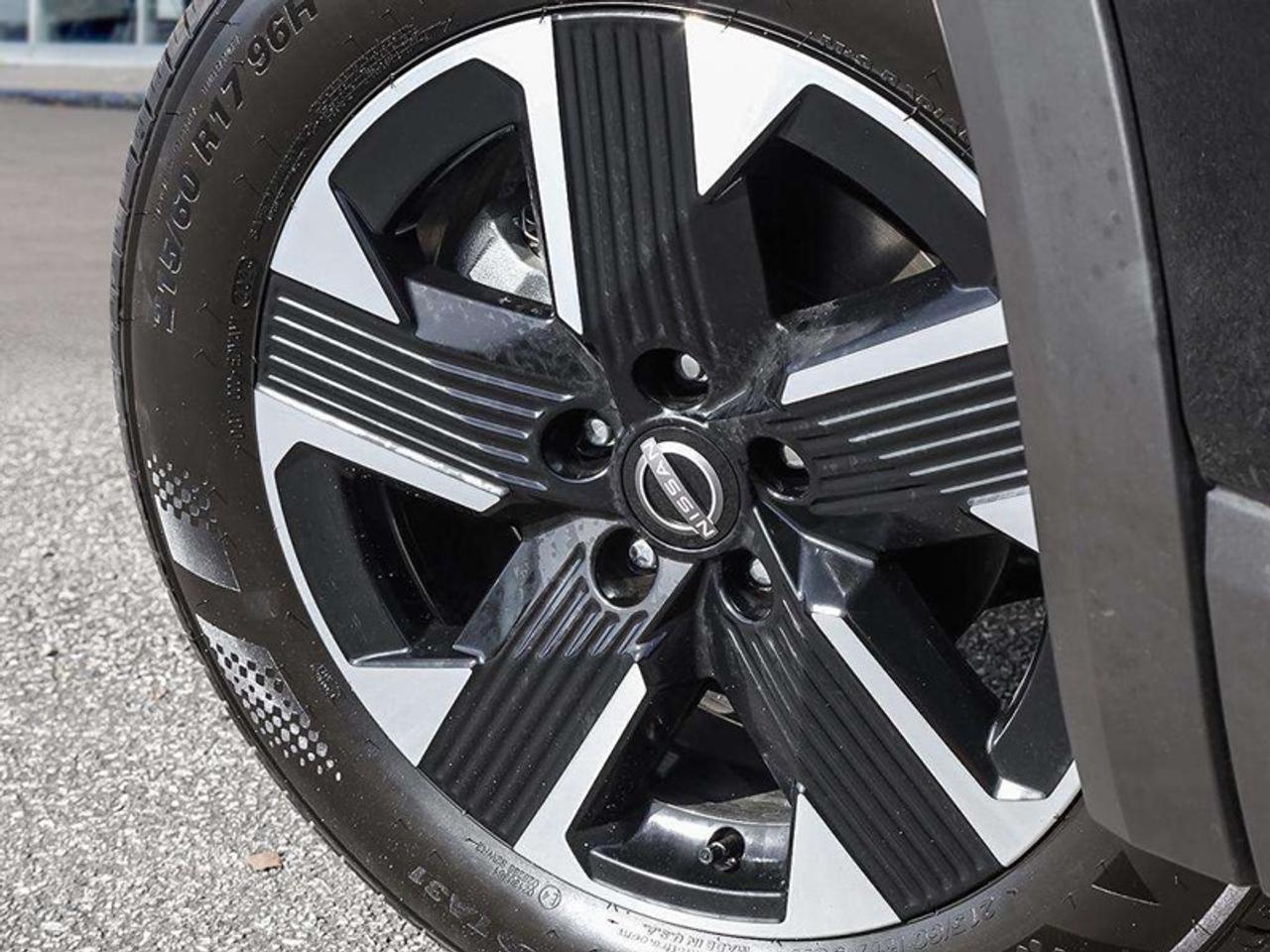 2026 Nissan Kicks SV AWD  - Premium Package Photo