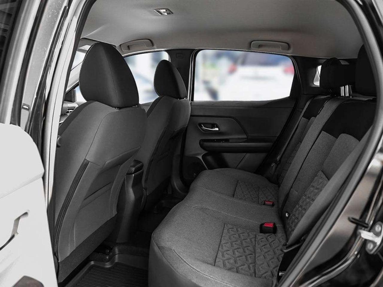 2026 Nissan Kicks SV AWD  - Premium Package Photo