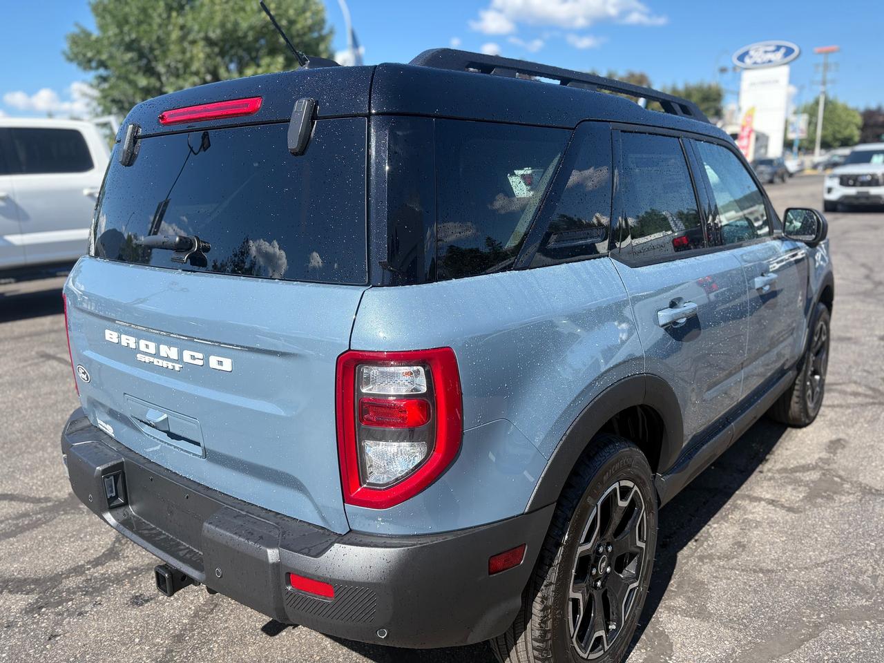 2026 Ford Bronco Sport Outer Banks Photo4