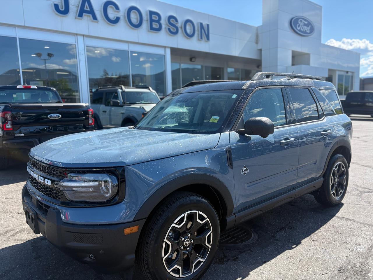 2026 Ford Bronco Sport Outer Banks Photo0